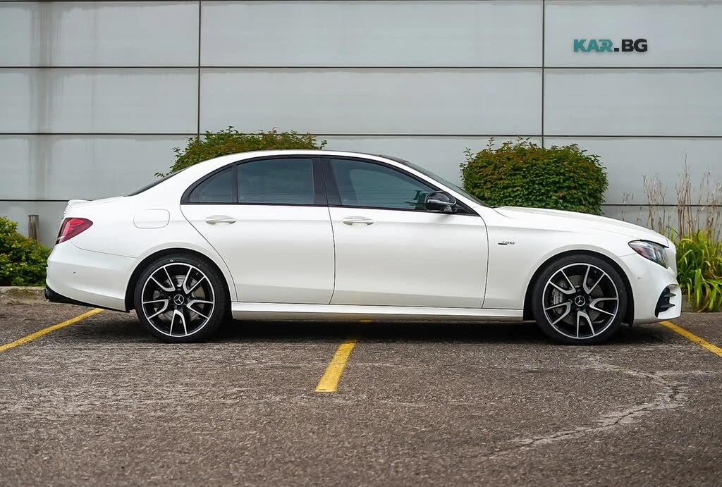 Mercedes-Benz E 53 AMG 4MATIC* BURMESTER* PANO* 360* ПОДГРЕВ* ОБДУХВАНЕ* , снимка 5 - Автомобили и джипове - 56105301