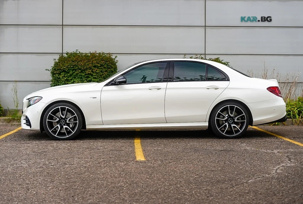 Mercedes-Benz E 53 AMG 4MATIC* BURMESTER* PANO* 360* ПОДГРЕВ* ОБДУХВАНЕ* , снимка 4 - Автомобили и джипове - 56105301