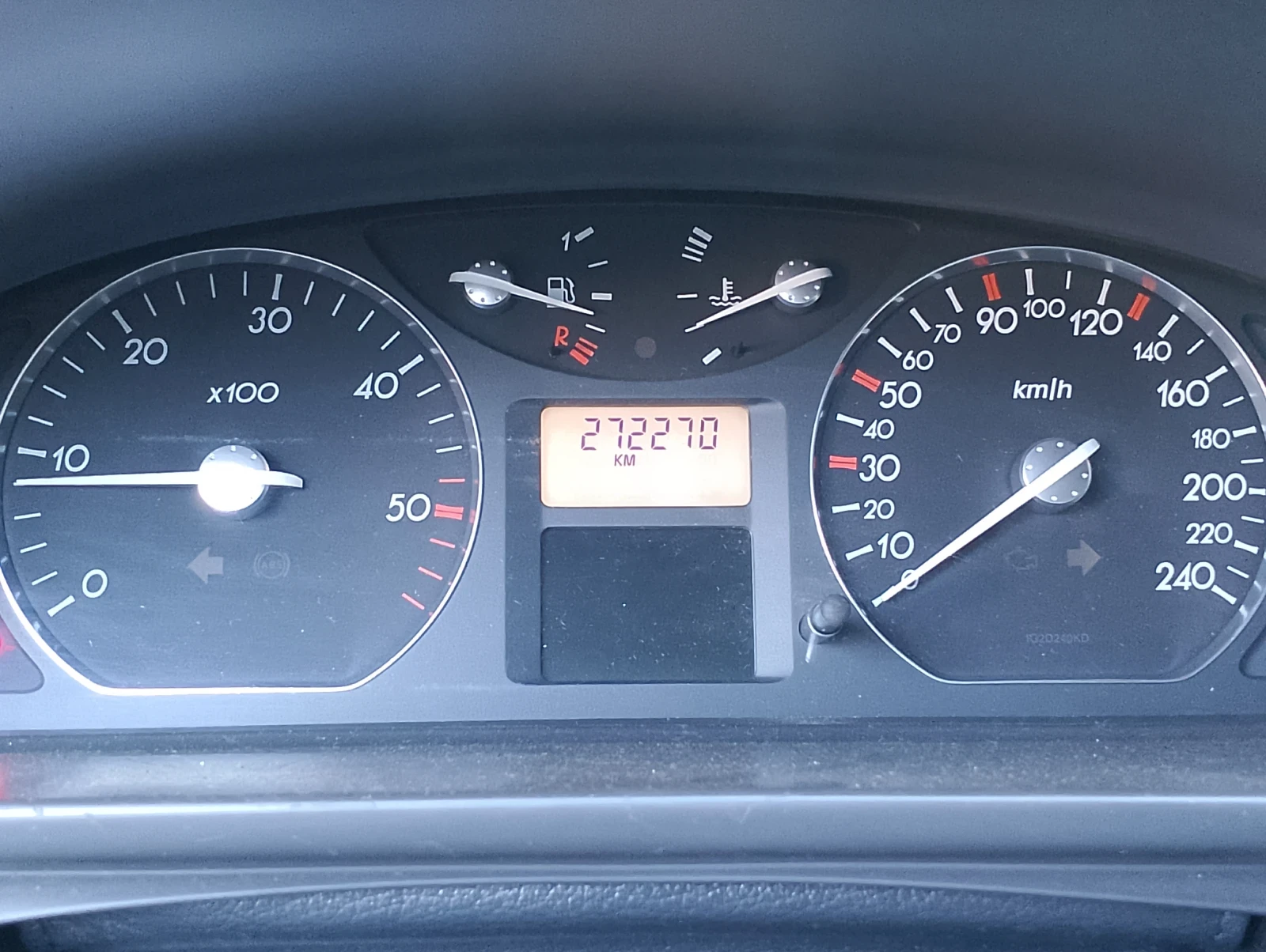 Renault Laguna Комби, снимка 5 - Автомобили и джипове - 56541914