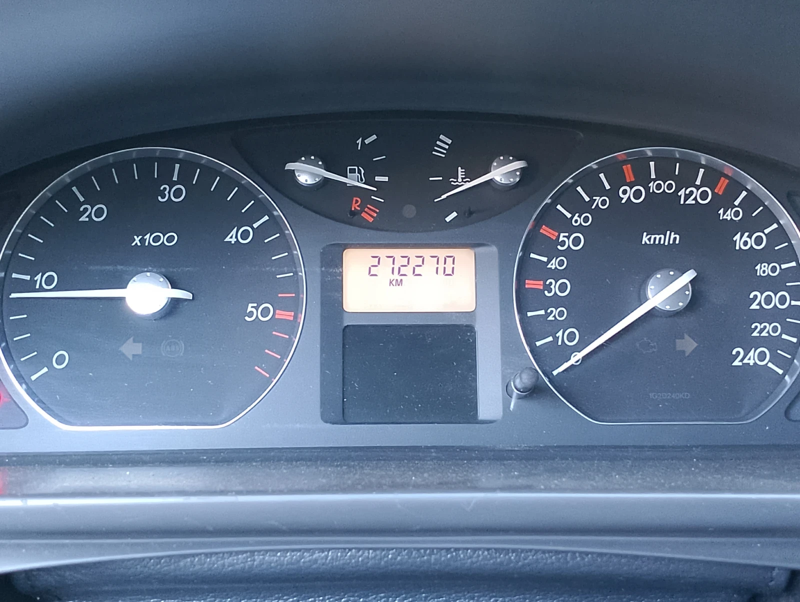 Renault Laguna Комби, снимка 6 - Автомобили и джипове - 56541914