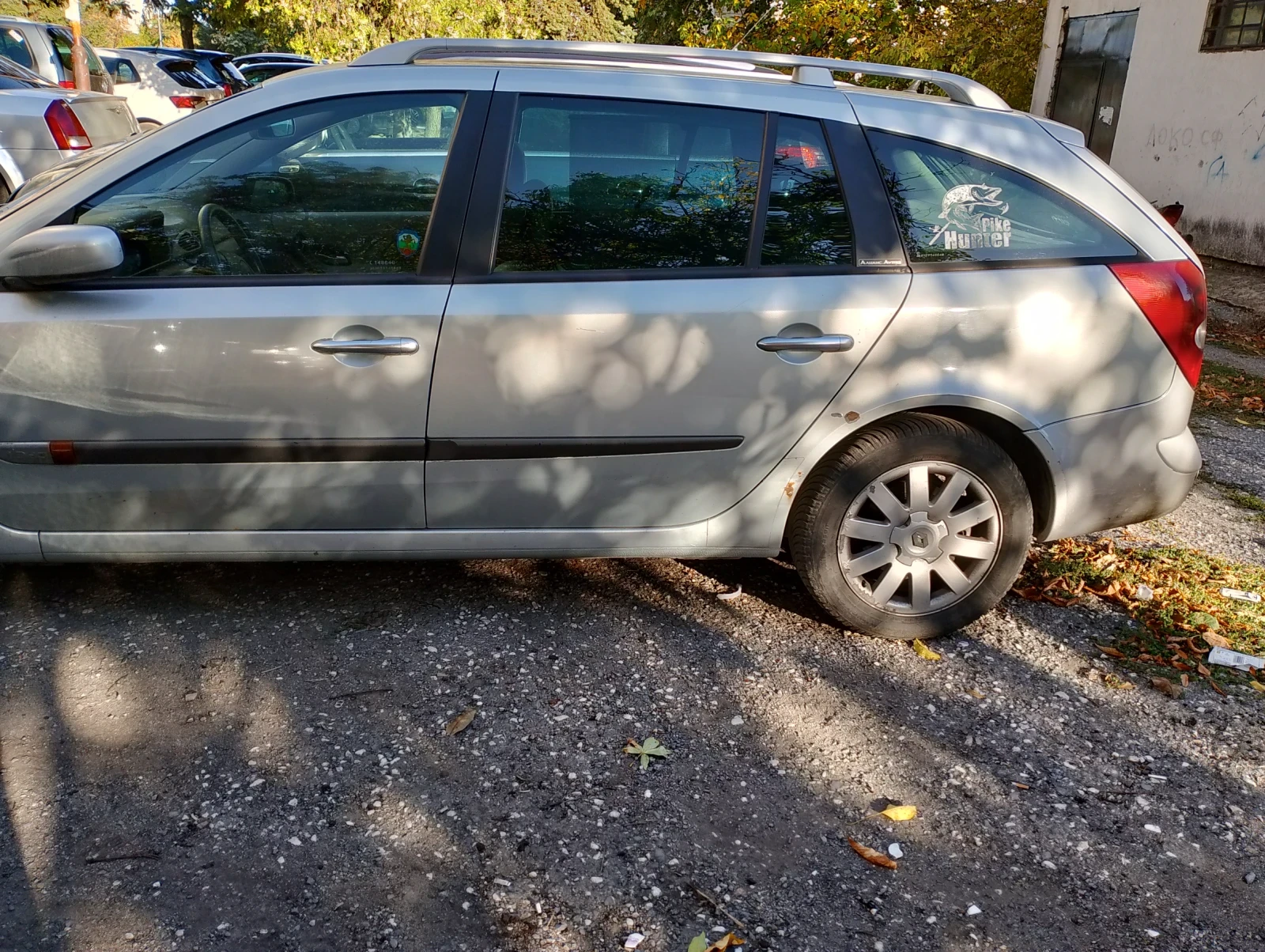 Renault Laguna Комби, снимка 3 - Автомобили и джипове - 56541914
