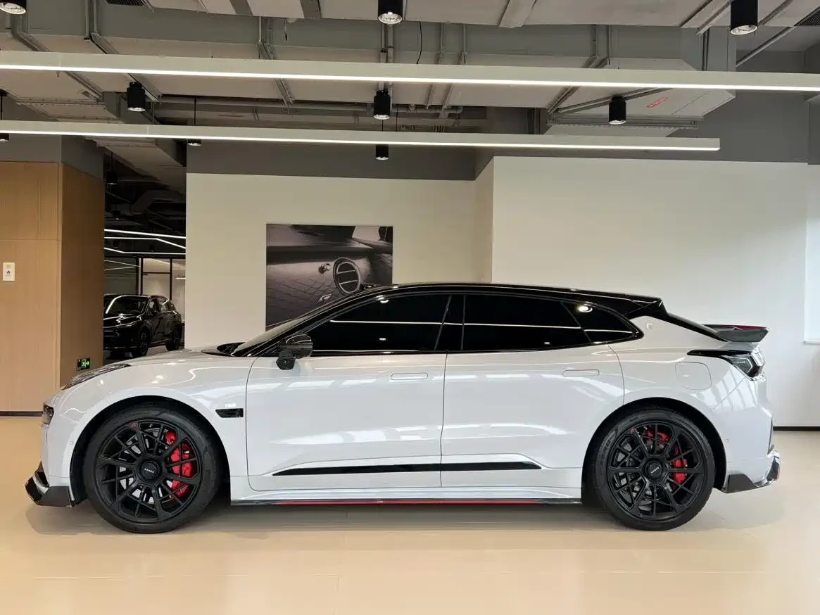 Zeekr 001 FR EDITION* 2024* 100KWH* 1265 HP* QUAD MOTOR* AWD | Mobile.bg � ����������� 6