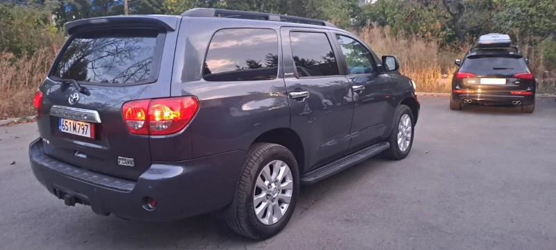 Toyota Sequoia 5.7 4x4, снимка 4 - Автомобили и джипове - 47897790