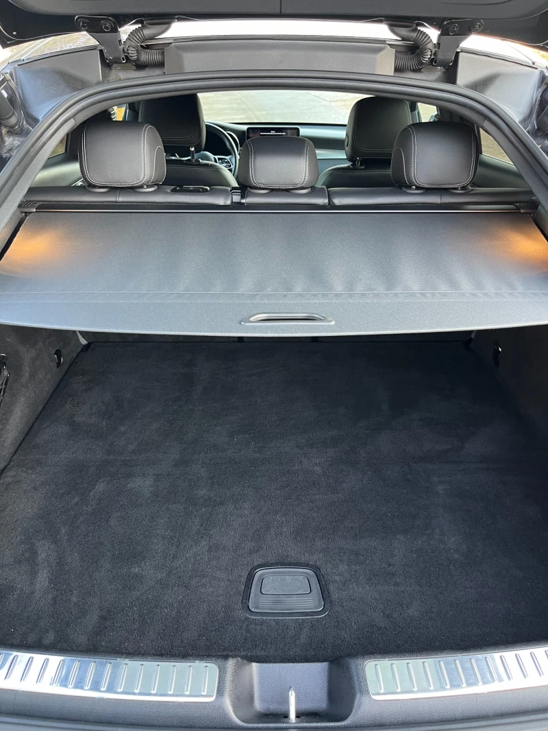 Mercedes-Benz GLC 400 Coupe 4M* 360 Virtual* Memory* Keyless* ACC, снимка 11 - Автомобили и джипове - 45031422