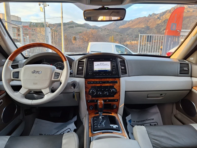 Jeep Grand cherokee 3.0 CRD OVERLAND , снимка 10 - Автомобили и джипове - 49365361