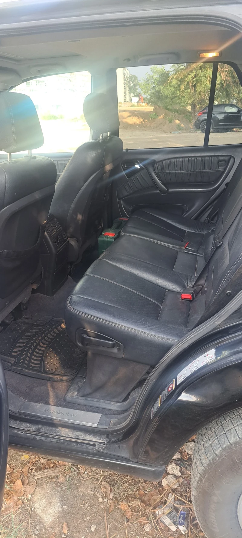 Mercedes-Benz ML 350 V6, снимка 11 - Автомобили и джипове - 52960407