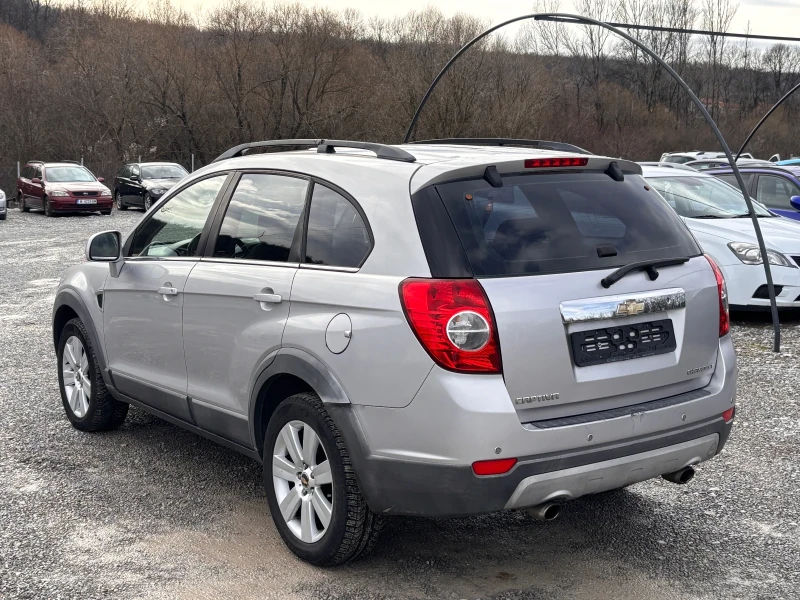 Chevrolet Captiva 2.0 VCDI 4x4, снимка 4 - Автомобили и джипове - 53279306