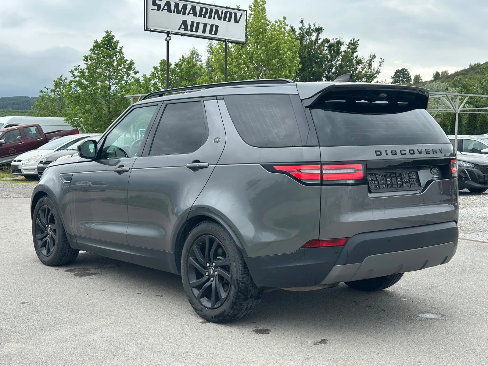 Land Rover Discovery 3.0 D 5HSE TD6 * пълна сервизна история - изображение 4