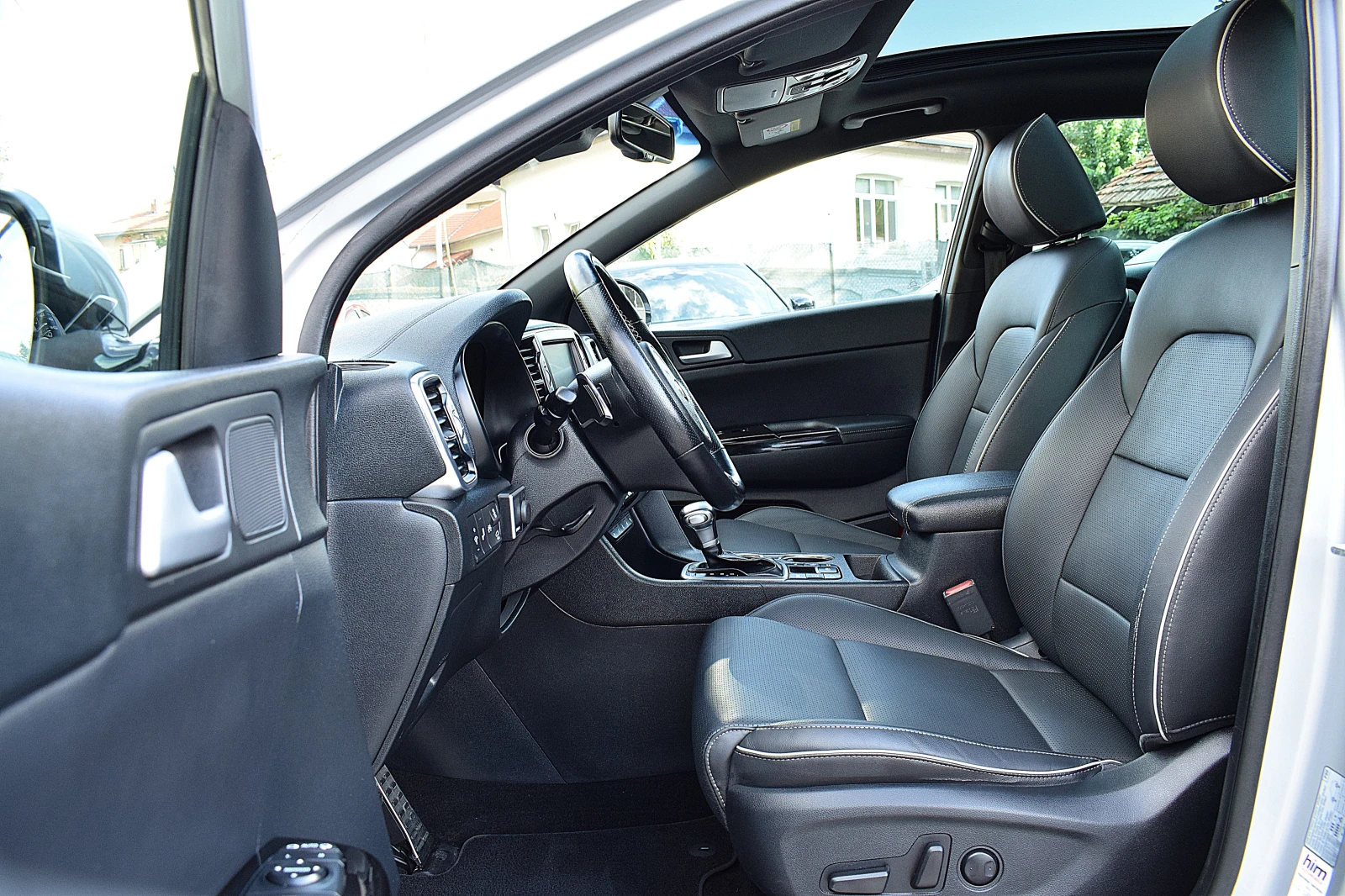 Kia Sportage 2.0ШВЕЙЦАРИЯ/GT-line/4x4/ПЕЧКА/ОБДУХВАНЕ/КАМЕРА - изображение 7