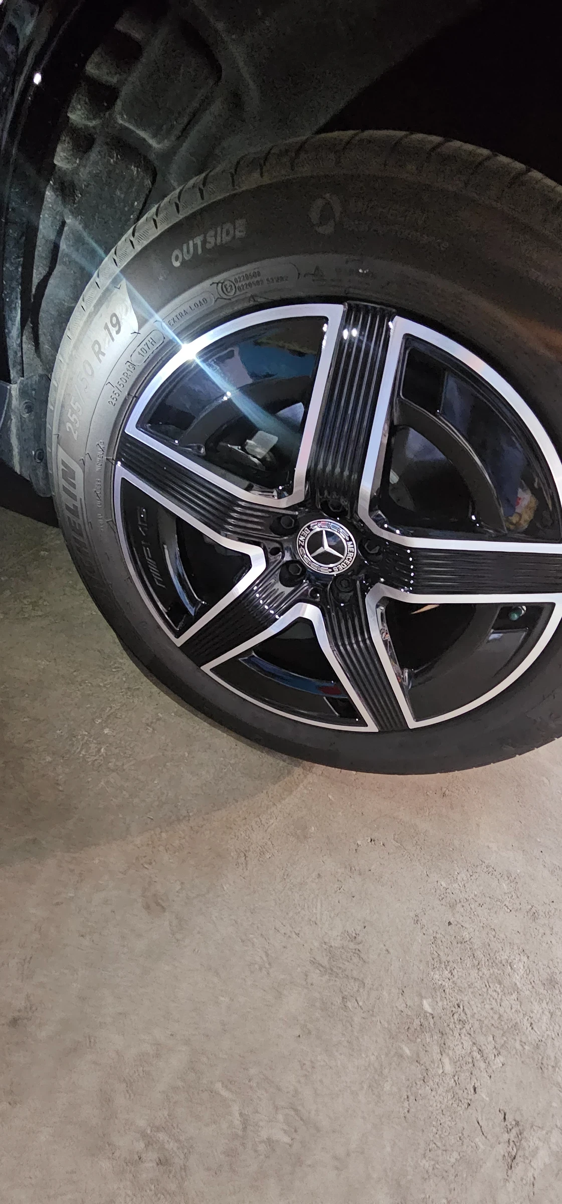 Mercedes-Benz GLC 300 300 AMG 4 MATIC, снимка 10 - Автомобили и джипове - 53859339