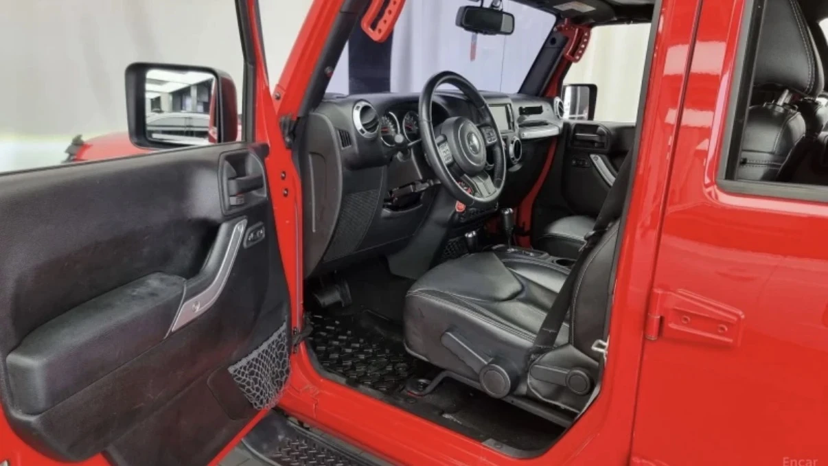 Jeep Wrangler, снимка 9 - Автомобили и джипове - 54189710