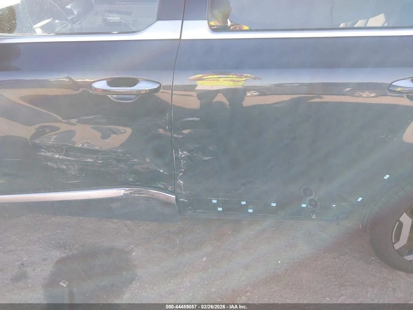 Kia Telluride 3.8l S, снимка 6 - Автомобили и джипове - 54424578