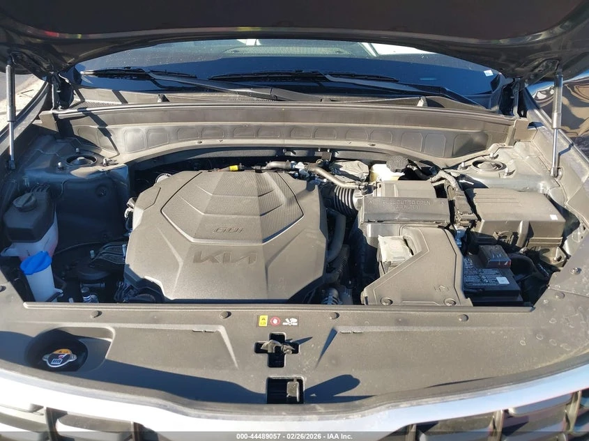 Kia Telluride 3.8l S, снимка 10 - Автомобили и джипове - 54424578