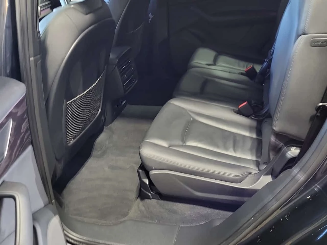 Audi Q7  KOMFORT | PANO | KOJA | AVTOKREDIT , снимка 12 - Автомобили и джипове - 54970079