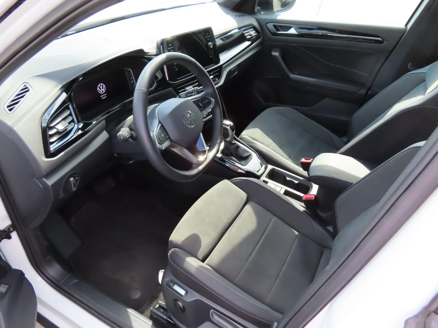 VW T-Roc | Mobile.bg � ����������� 4