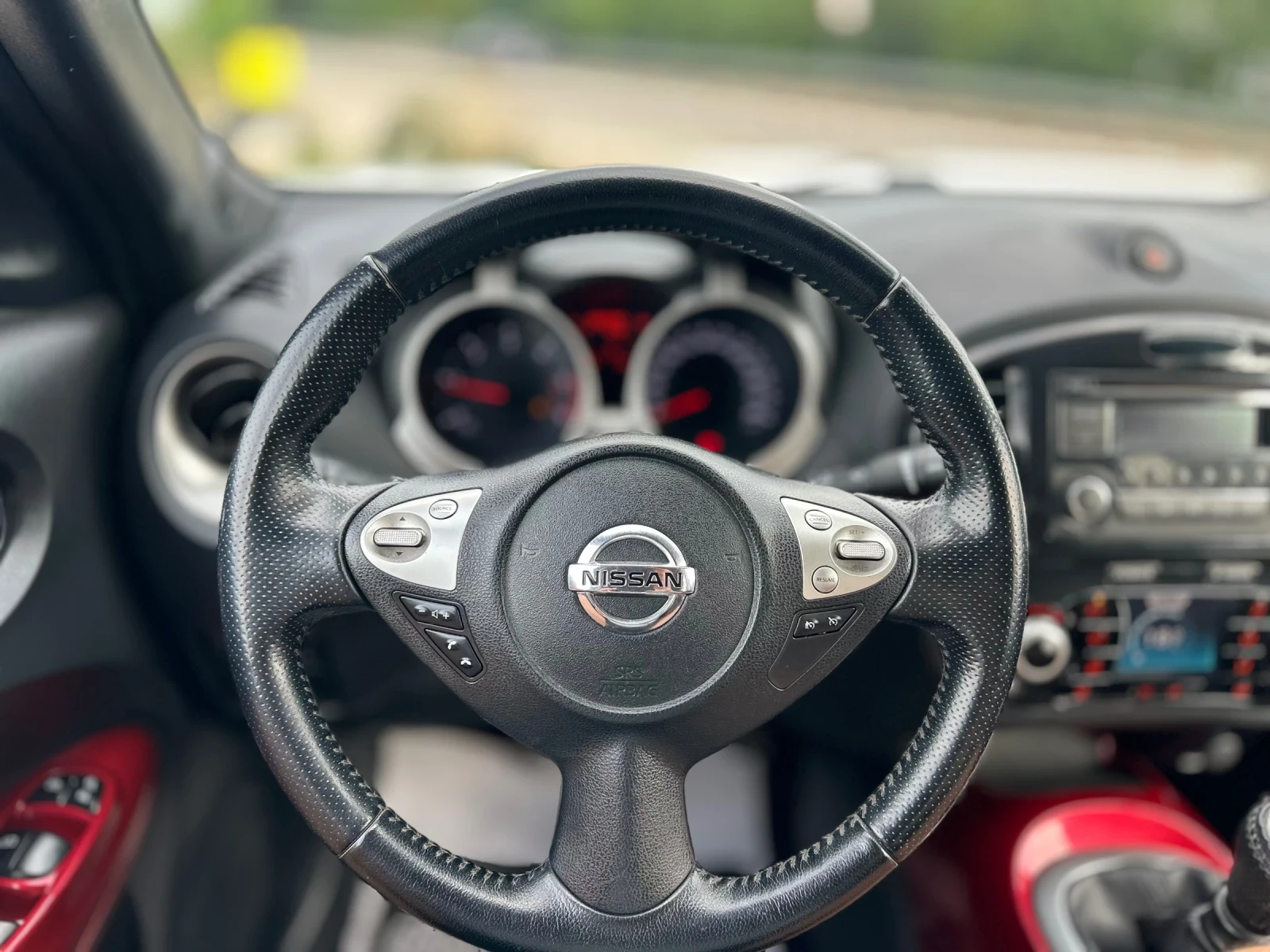 Nissan Juke 1.5 DCi 2012г , снимка 11 - Автомобили и джипове - 55874069