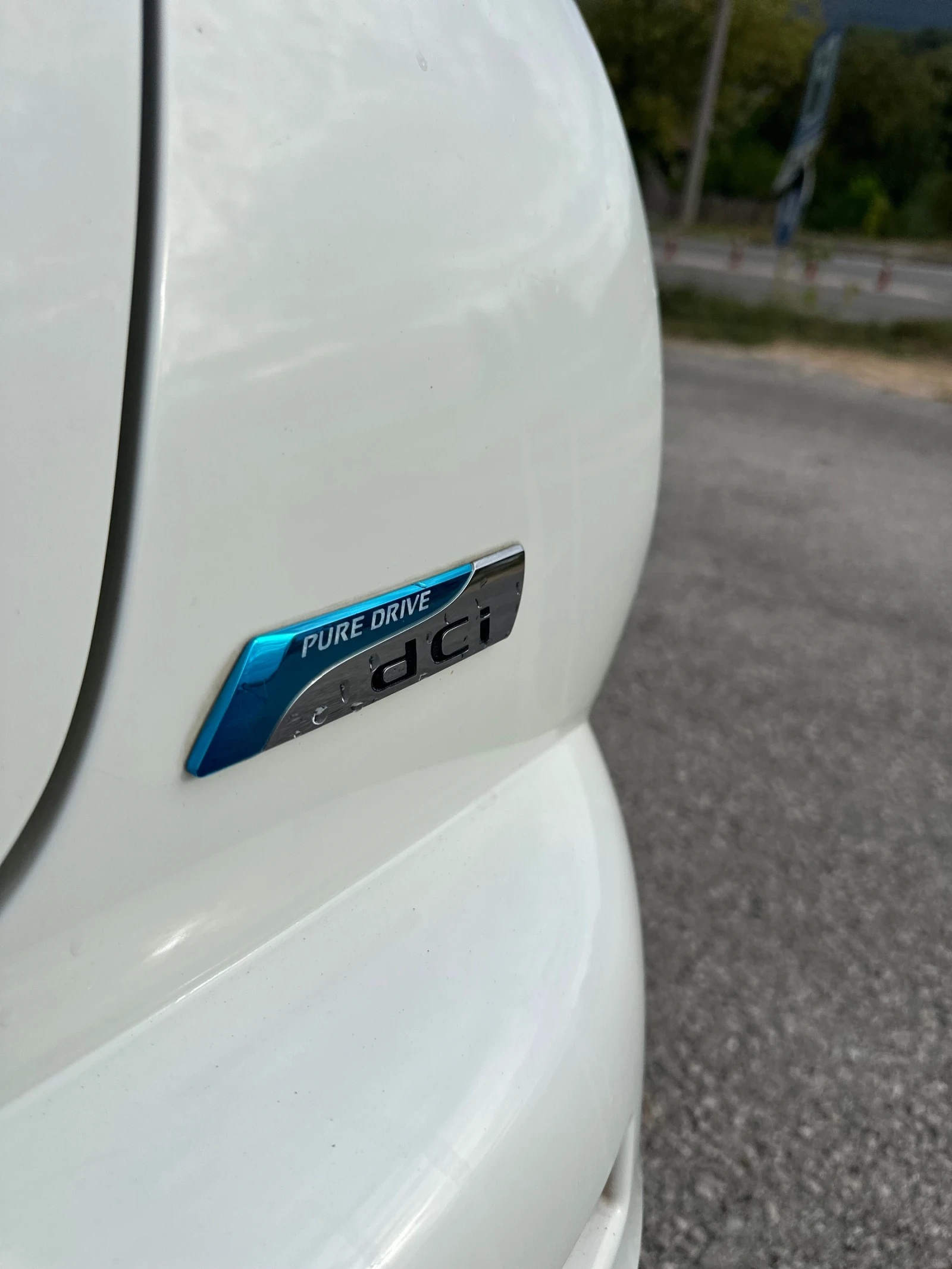 Nissan Juke 1.5 DCi 2012г , снимка 9 - Автомобили и джипове - 55874069