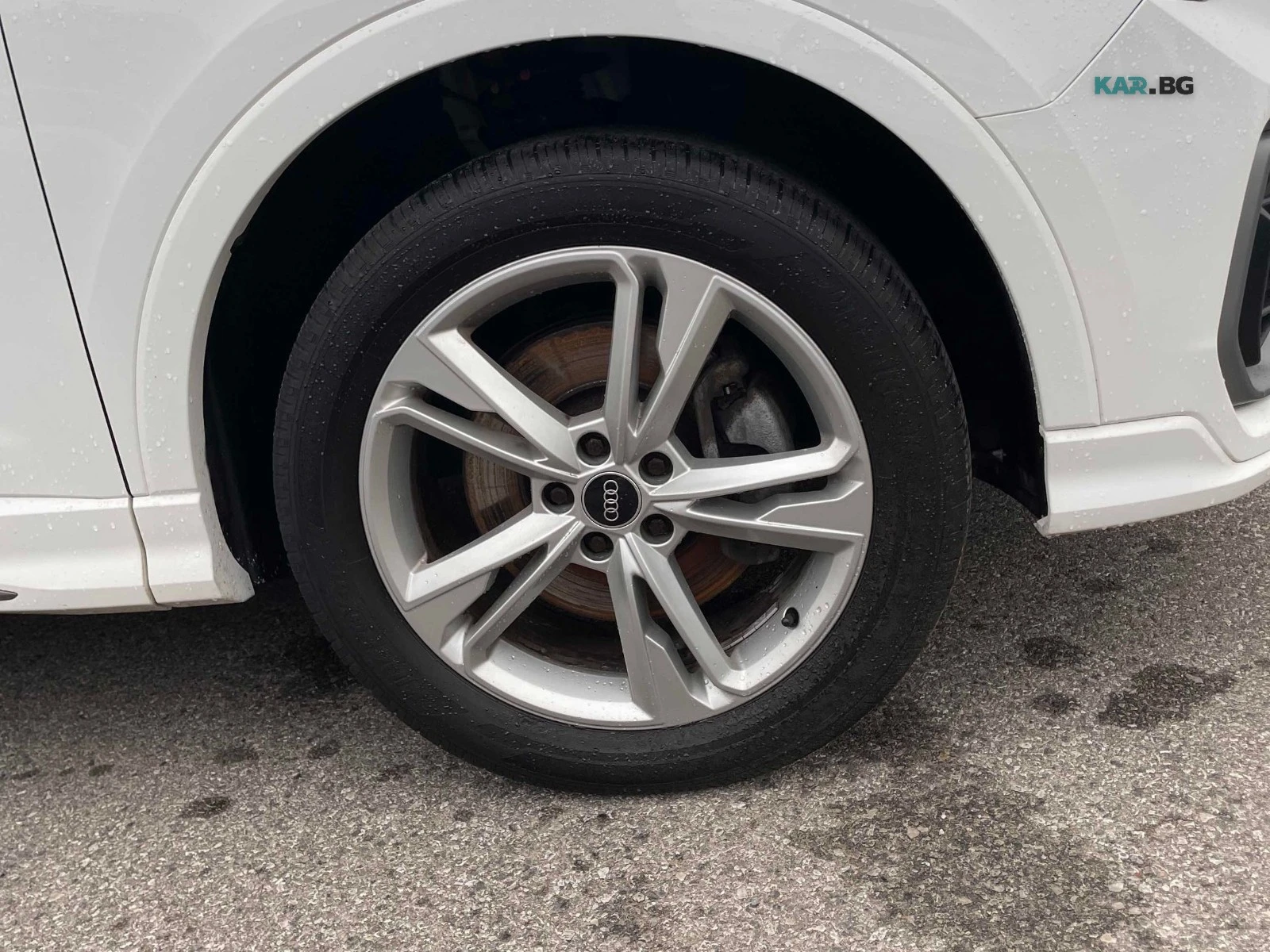 Audi Q3 * S-Line * АвтоКредит * (ЦЕНА ДО БГ), снимка 6 - Автомобили и джипове - 56005893