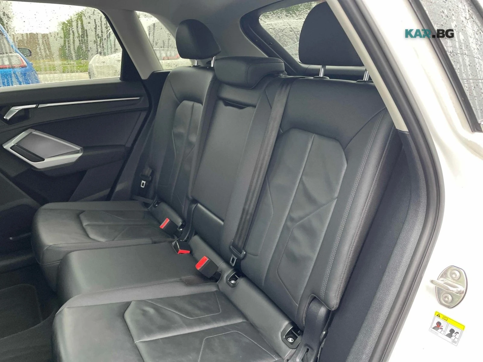 Audi Q3 * S-Line * АвтоКредит * (ЦЕНА ДО БГ), снимка 11 - Автомобили и джипове - 56005893