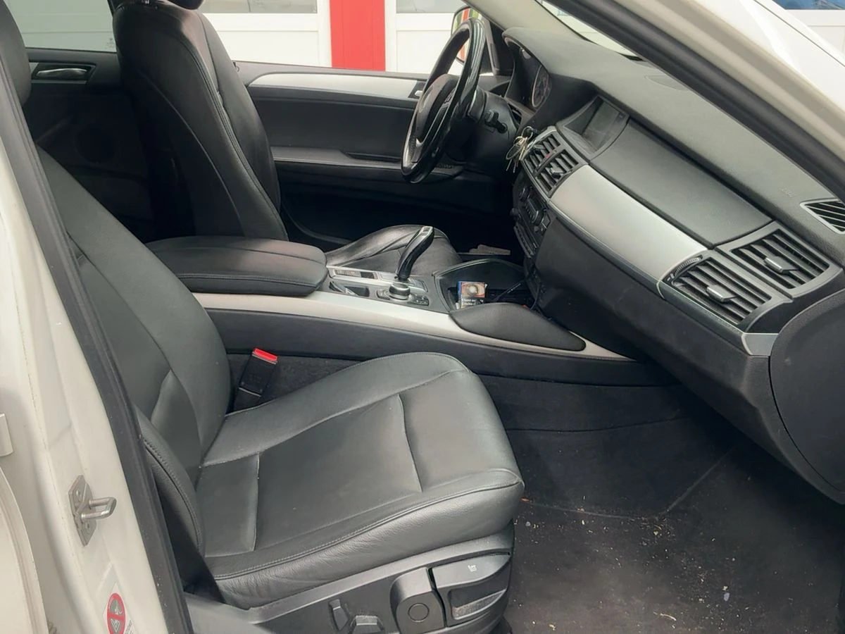 BMW X6 30D* XDrive* ВНОС СРЕЩУ САМО 30% , снимка 6 - Автомобили и джипове - 56180798