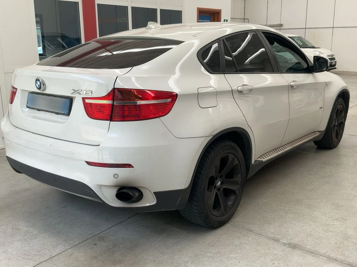 BMW X6 30D* XDrive* ВНОС СРЕЩУ САМО 30% , снимка 2 - Автомобили и джипове - 56180798