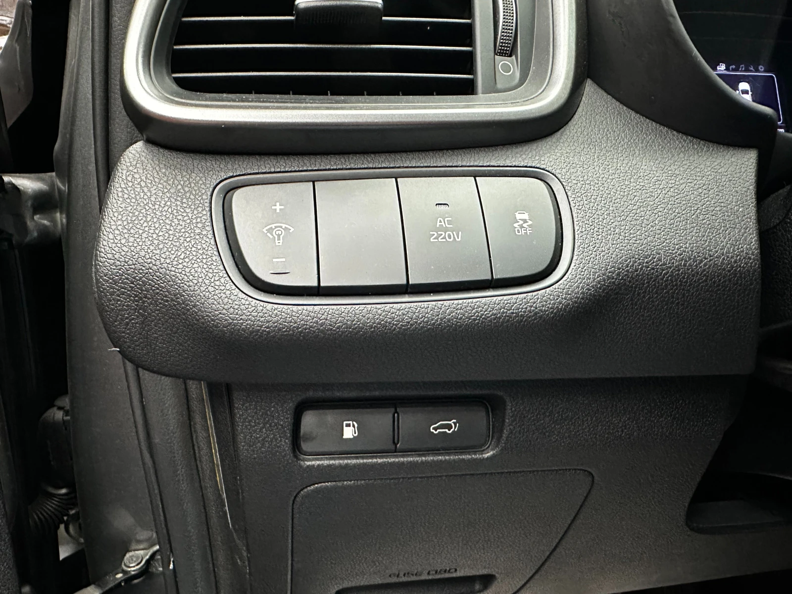 Kia Sorento 2.2d 202 �.�./�� �����/�������� | Mobile.bg � ����������� 12