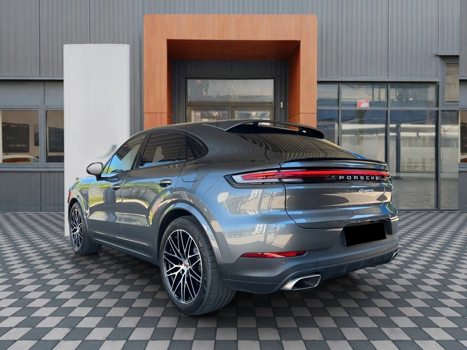 Porsche Cayenne E-HYBRID/COUPE/4WD/REAR AXLE/LUFT/HUD/BOSE/ | Mobile.bg � ����������� 4