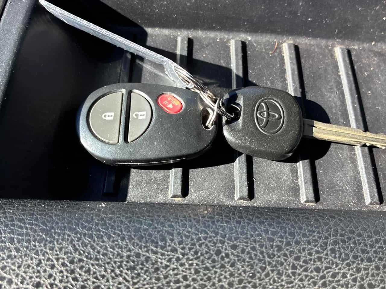 Toyota Tundra SR5/CARFAX/����/����������� | Mobile.bg � ����������� 12