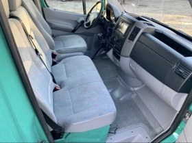 VW Crafter ЩОРА* КЛИМАТИК* НАВИГАЦИЯ* СЕРВИЗНИ ДОКУМЕНТИ, снимка 14