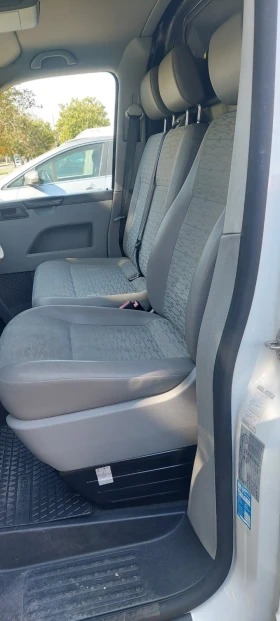 VW Transporter 2.0 tdi клима, снимка 9