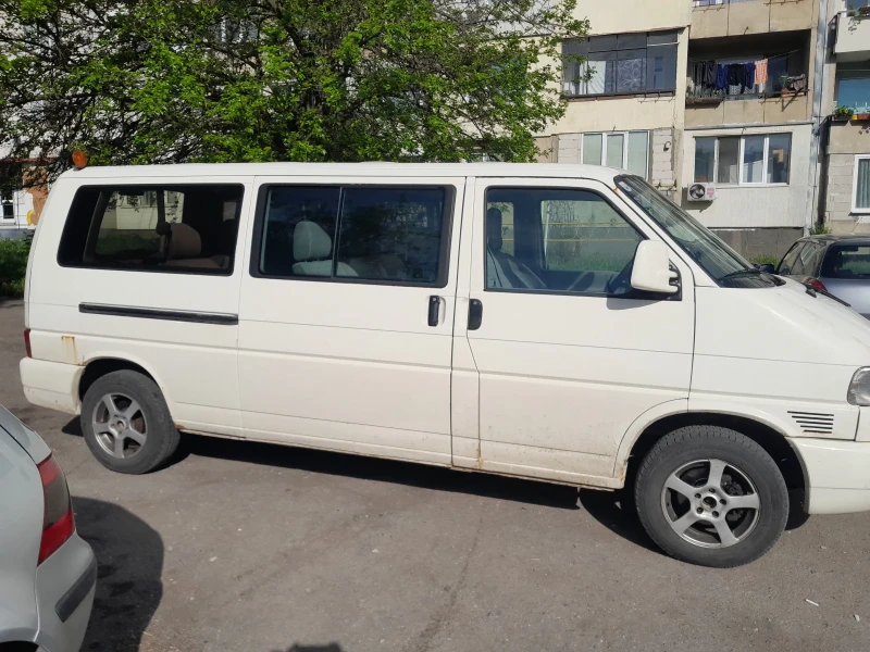 VW Caravelle Синхро, снимка 4 - Бусове и автобуси - 52351600