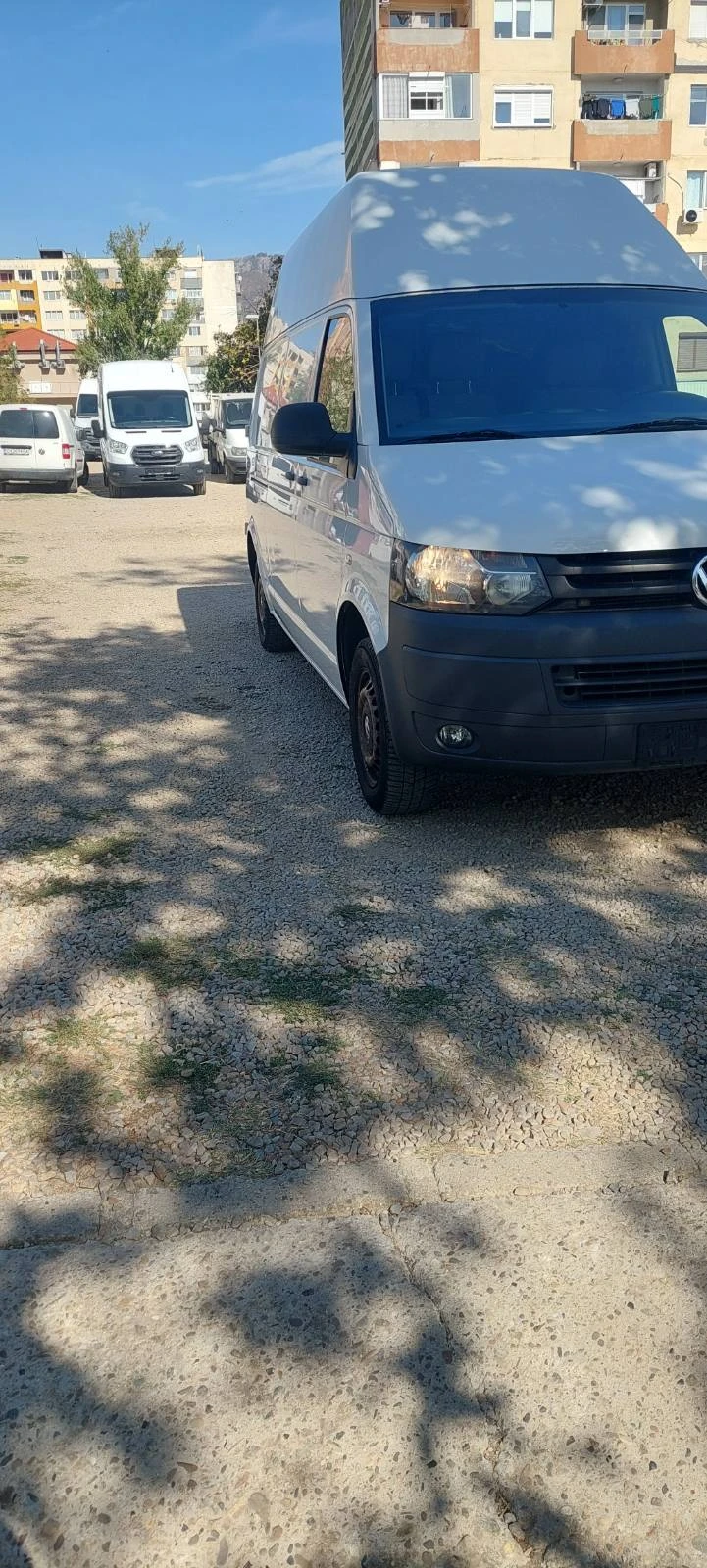 VW Transporter 2.0 tdi клима, снимка 3 - Бусове и автобуси - 56429337