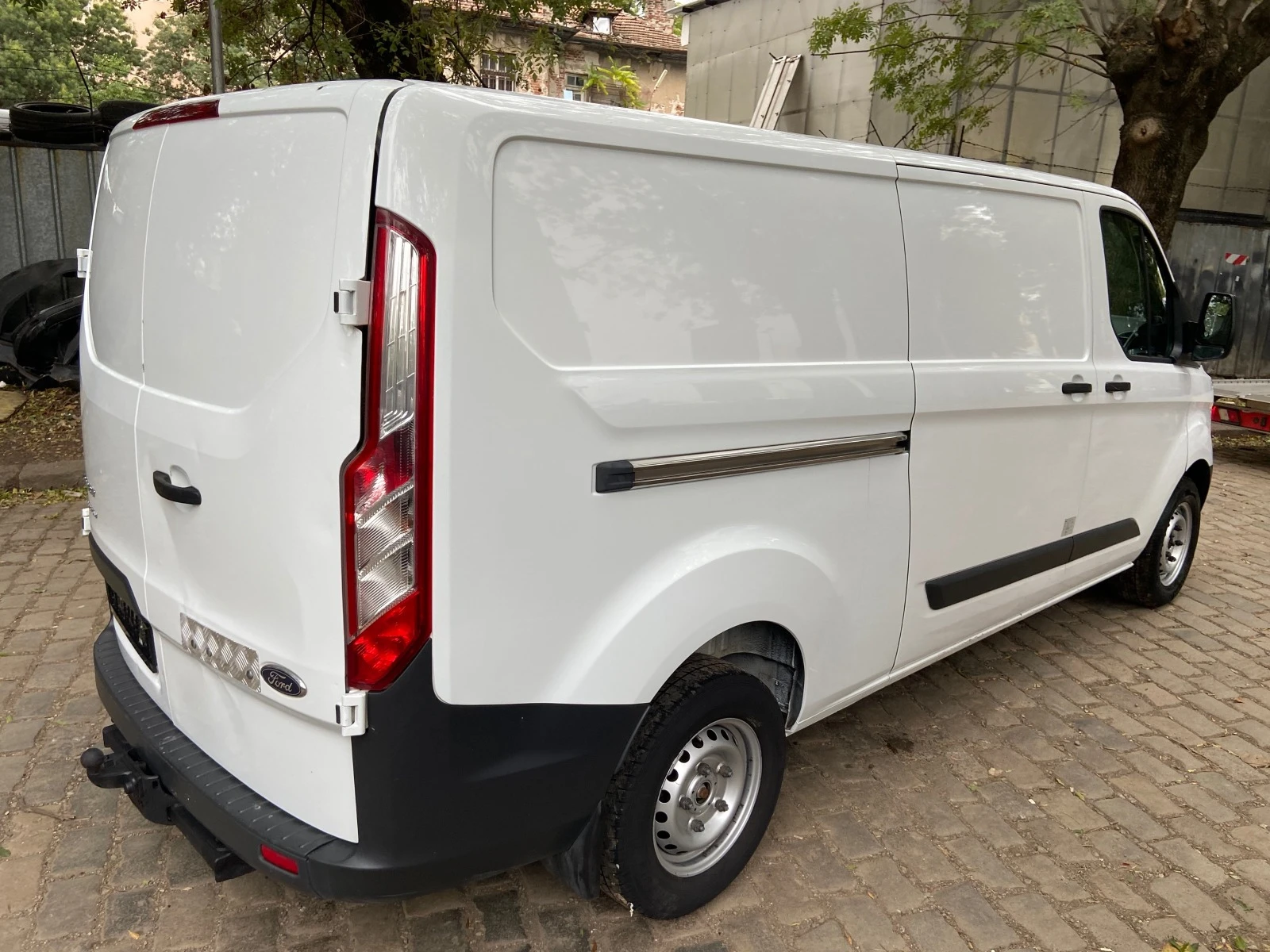 Ford Transit Custom 2.2TDCi - изображение 7