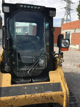 Мини челни товарачи Cat 247B, снимка 8