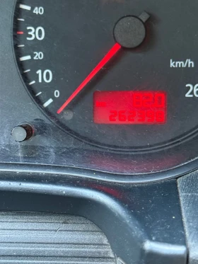 Audi A3 1.9/ Обслужено е всичко за над 3000 лв, снимка 7