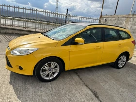 Ford Focus Комби 5вр., снимка 3