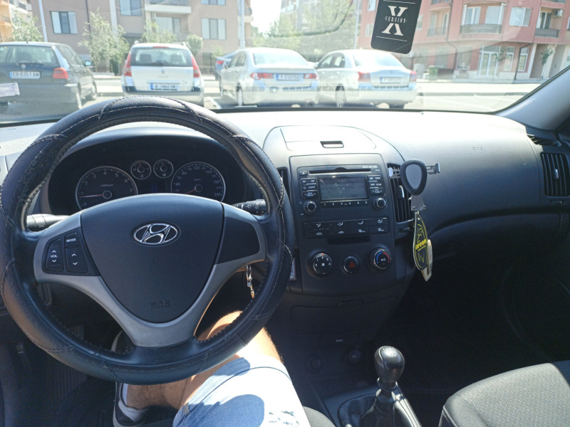 Hyundai I30, снимка 9 - Автомобили и джипове - 46420930