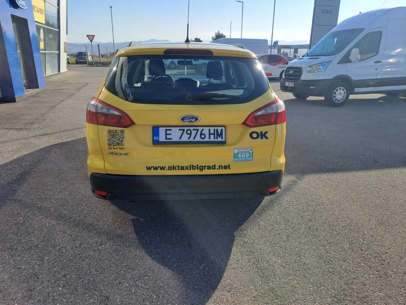 Ford Focus Комби 5вр., снимка 9 - Автомобили и джипове - 47859966