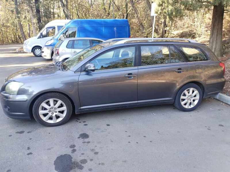 Toyota Avensis, снимка 4 - Автомобили и джипове - 47974969