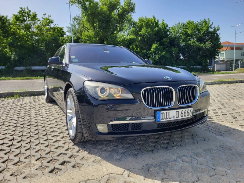 BMW 740 xDrive , снимка 1 - Автомобили и джипове - 48794398