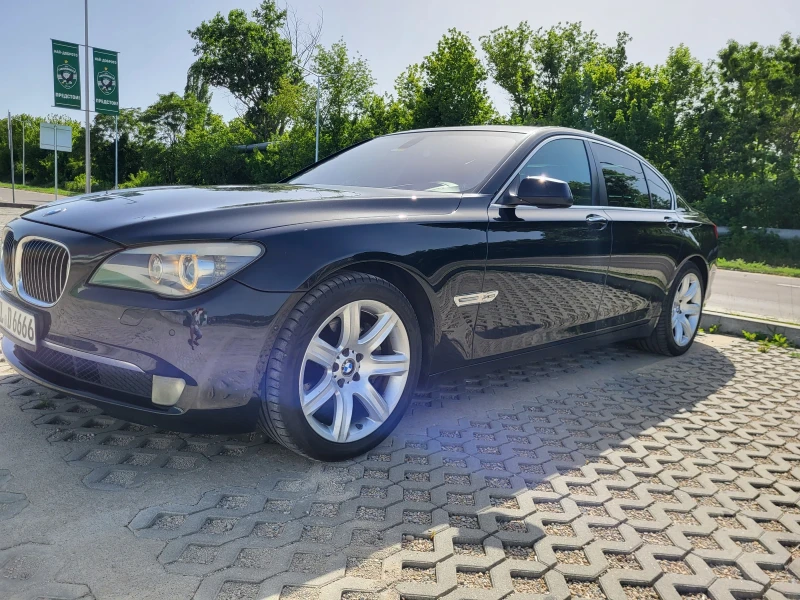 BMW 740 xDrive , снимка 2 - Автомобили и джипове - 48794398