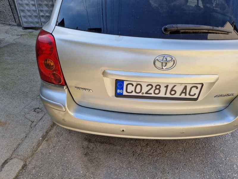 Toyota Avensis, снимка 7 - Автомобили и джипове - 48935647