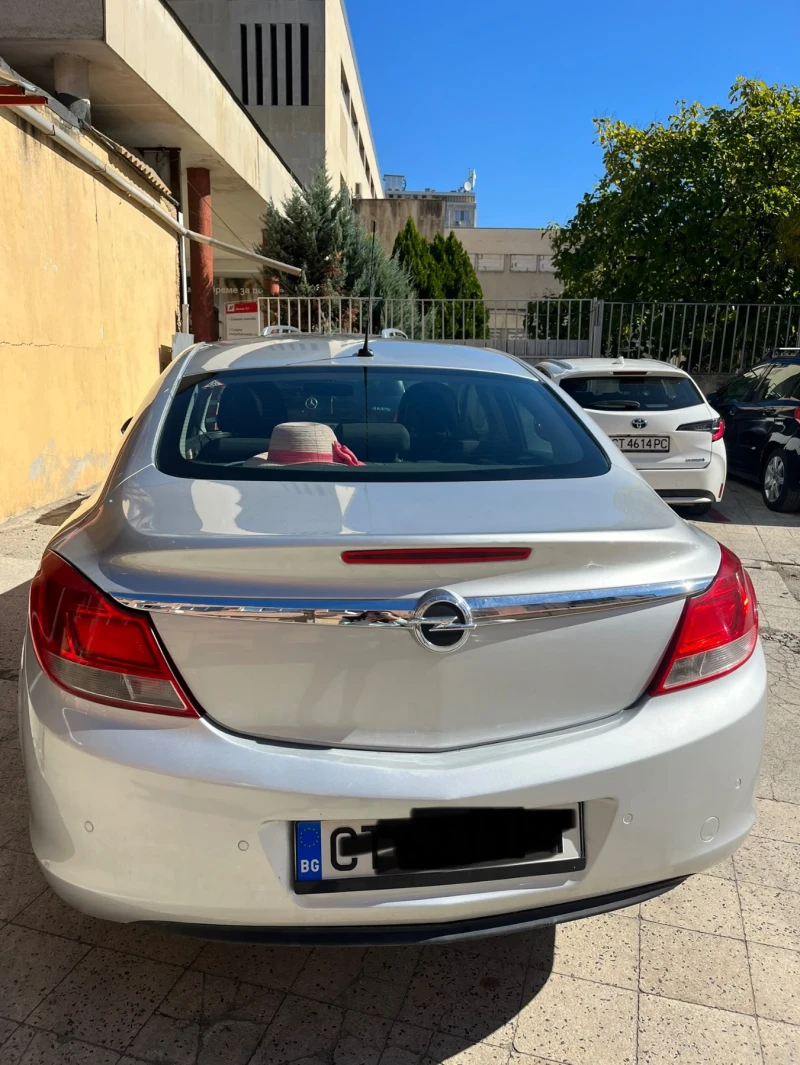 Opel Insignia, снимка 5 - Автомобили и джипове - 49126303