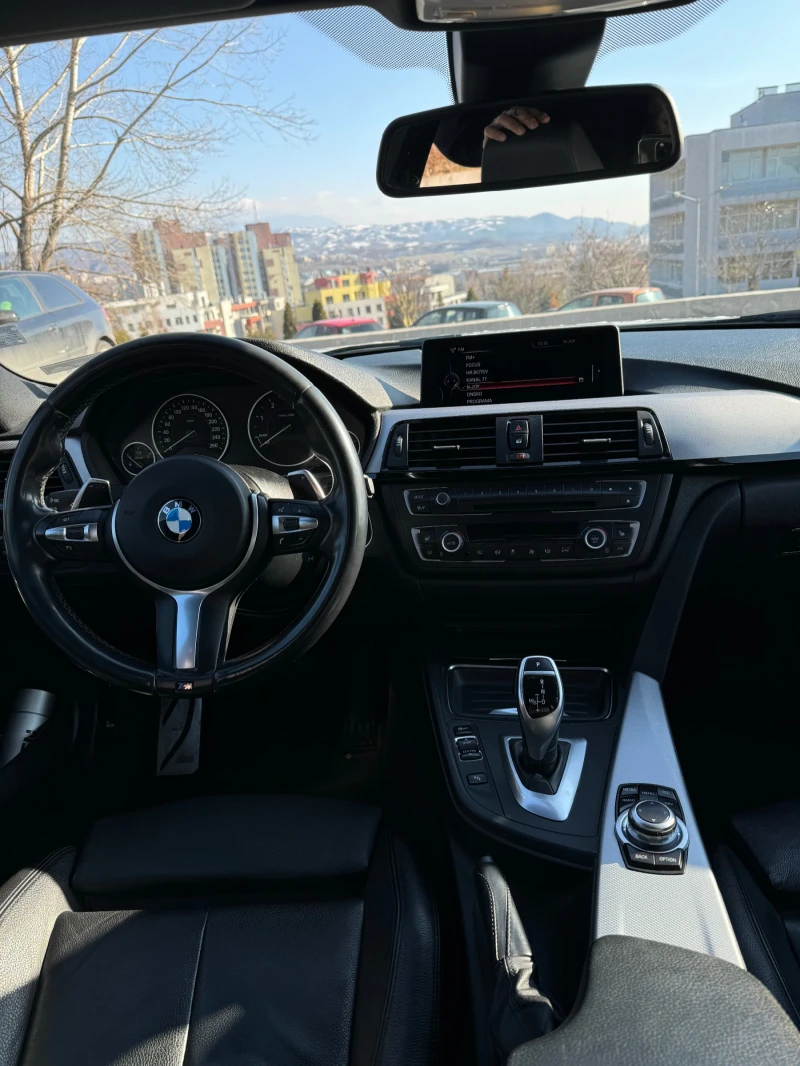 BMW 330 XD M-pack X-drive, снимка 9 - Автомобили и джипове - 49223241