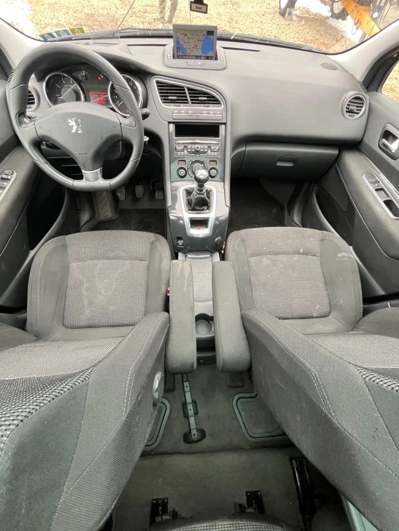 Peugeot 5008 1.6 Turbo НА ЧАСТИ !!, снимка 11 - Автомобили и джипове - 49275797