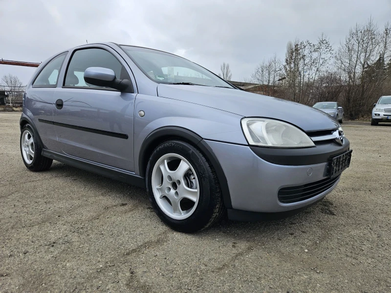 Opel Corsa 1.2 Benz. Klima 75ps, снимка 5 - Автомобили и джипове - 49401318