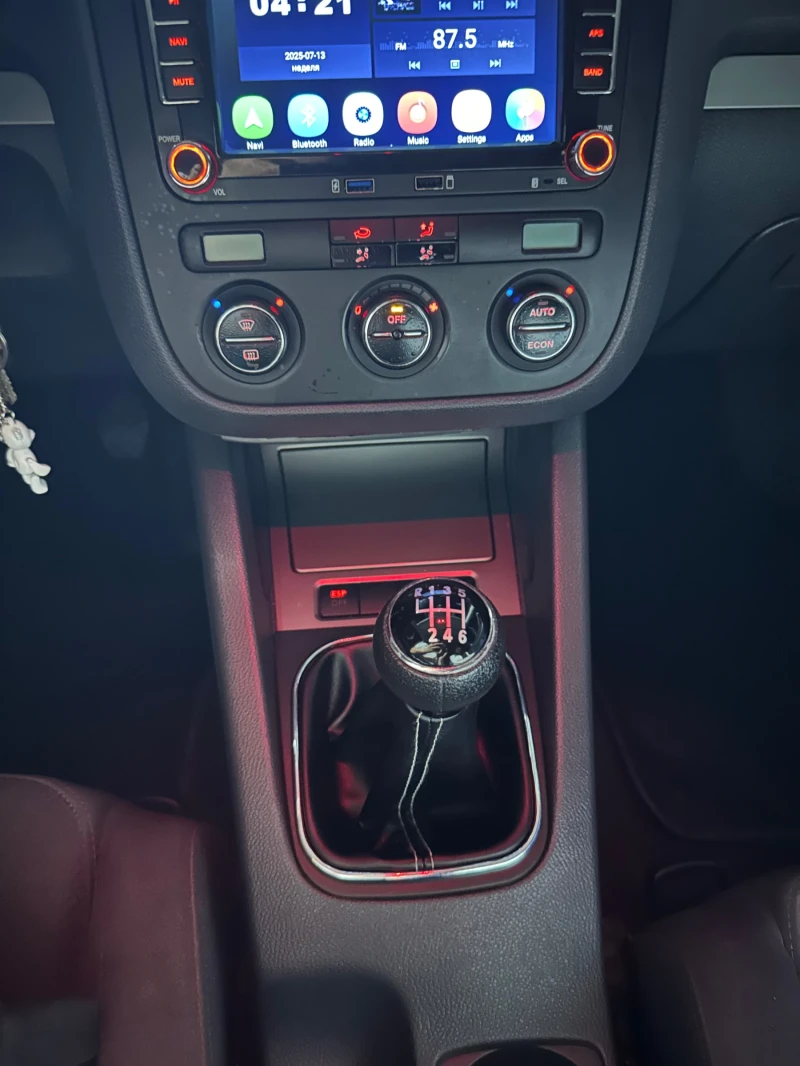 VW Golf, снимка 10 - Автомобили и джипове - 51557741