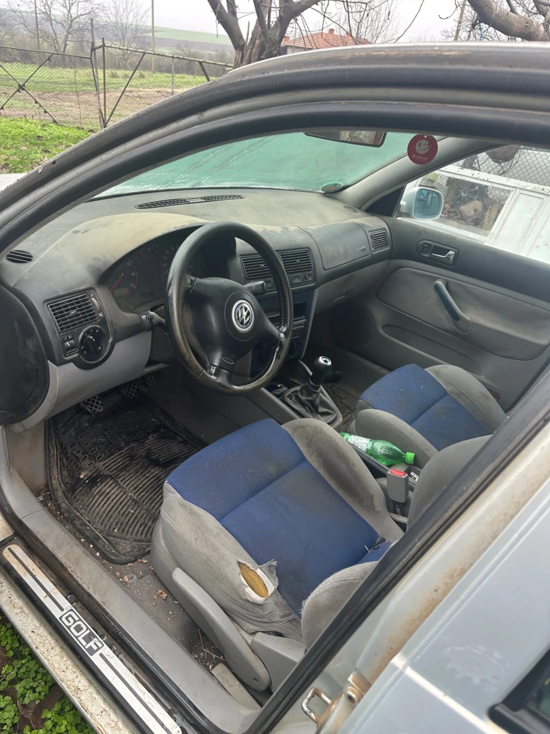 VW Golf, снимка 5 - Автомобили и джипове - 52748904