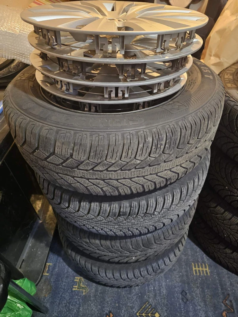 VW Golf 1.6 TDI BlueMotion, снимка 16 - Автомобили и джипове - 52817729