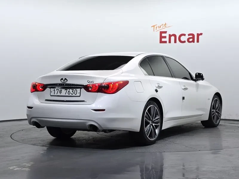 Infiniti Q50 Exclusive 2.2 Дизел, снимка 2 - Автомобили и джипове - 55440043